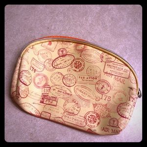 Assorted makeup bags